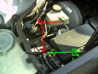 Mercedes W202 :: Zobacz Temat - Pomocy Jak Odpalic Mb Bez Otwierania Bagaz. Akumulator Kaput